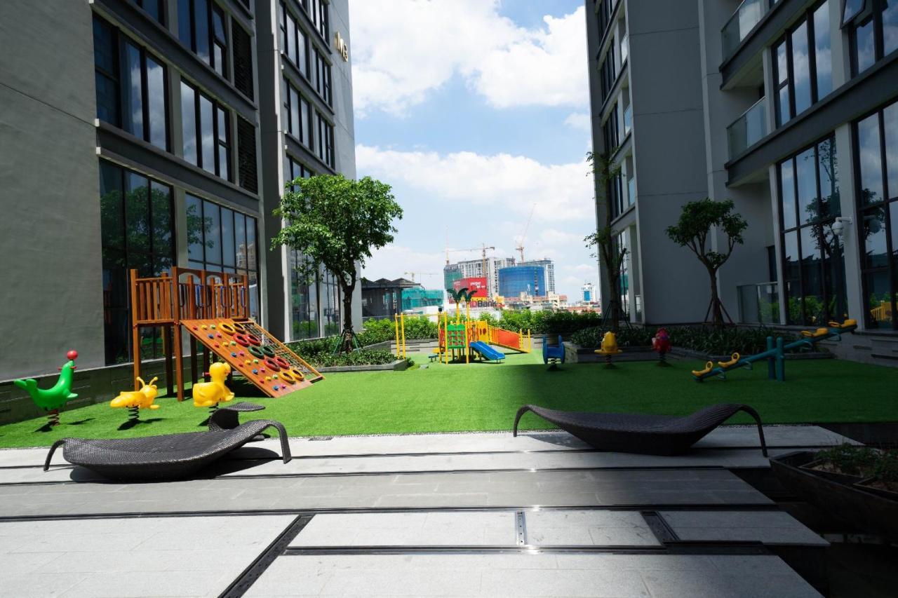 Qmp - Vinhomes Metropolis Hanoi Exterior photo