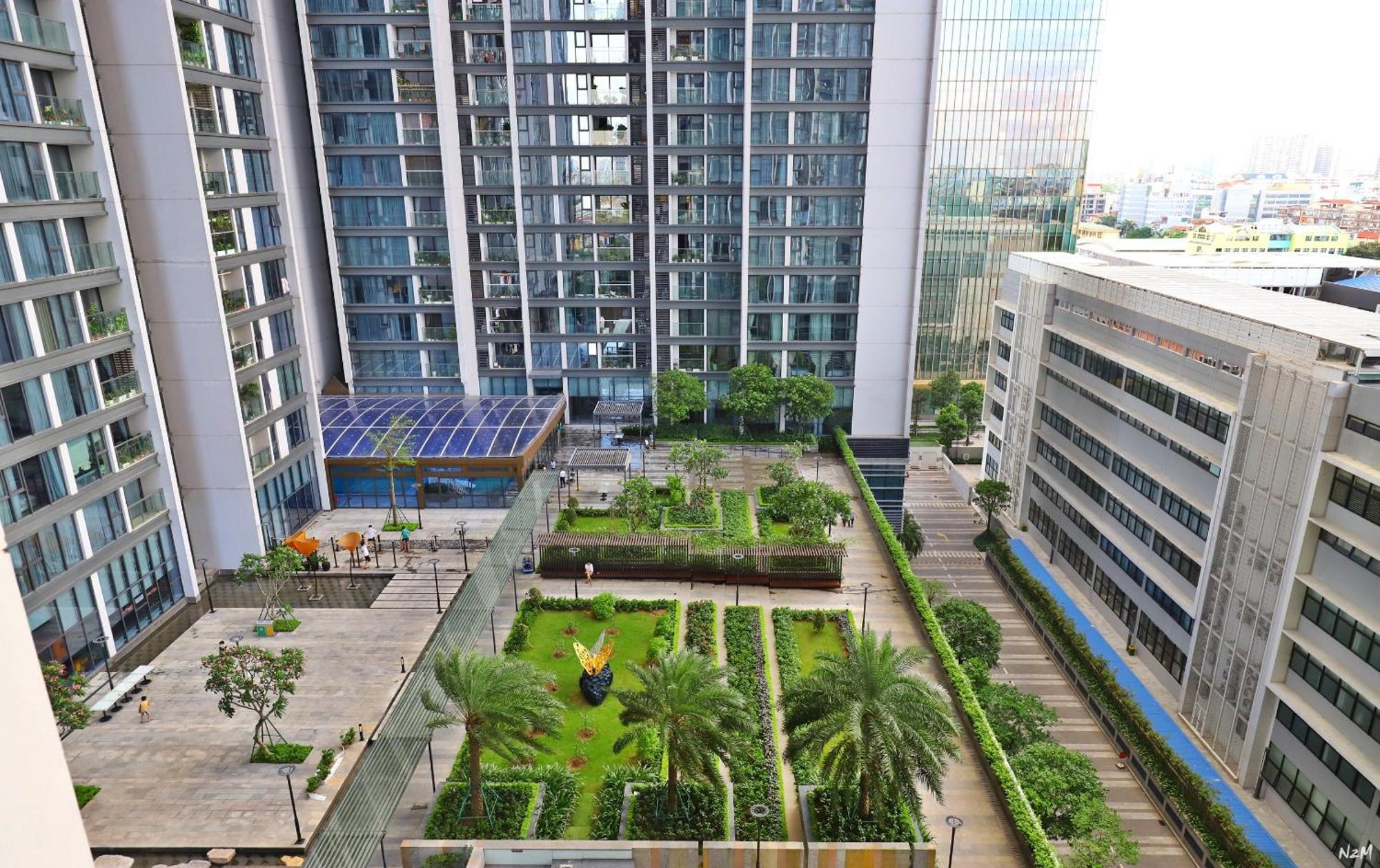 Qmp - Vinhomes Metropolis Hanoi Exterior photo