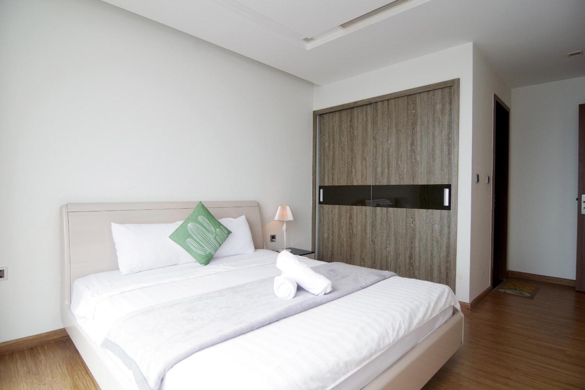 Qmp - Vinhomes Metropolis Hanoi Exterior photo